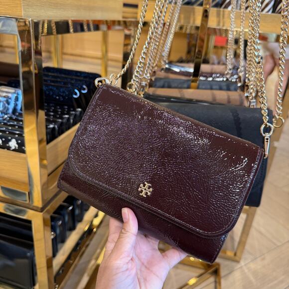 Best Price‼️Tory Burch Emerson Chain Wallet 170172 Agnello $375 - Picture 1 of 8